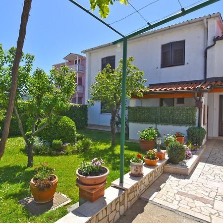 Apartments Nevina 1230 Pula Exterior foto